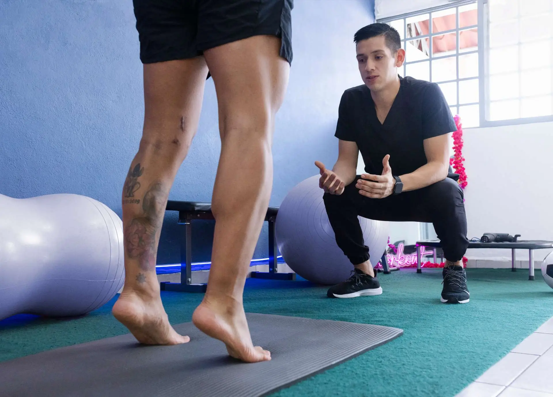 Behind the Scenes: How Coaches Support Injured Athletes Mentally