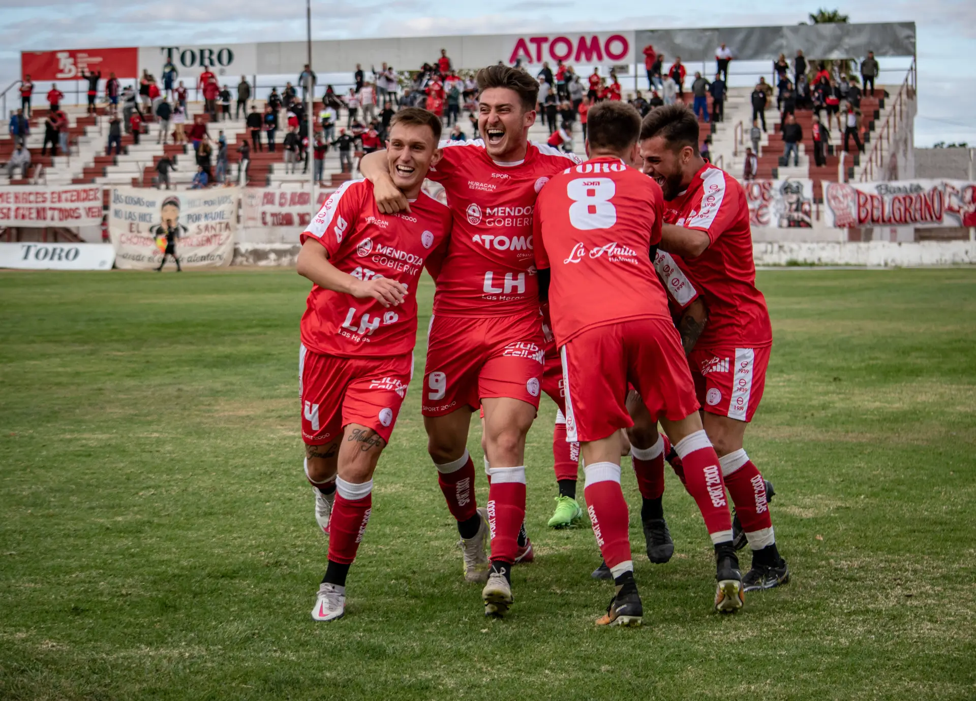 The 90th Minute Brain: Why Football Matches Are Won in the Last Five Minutes