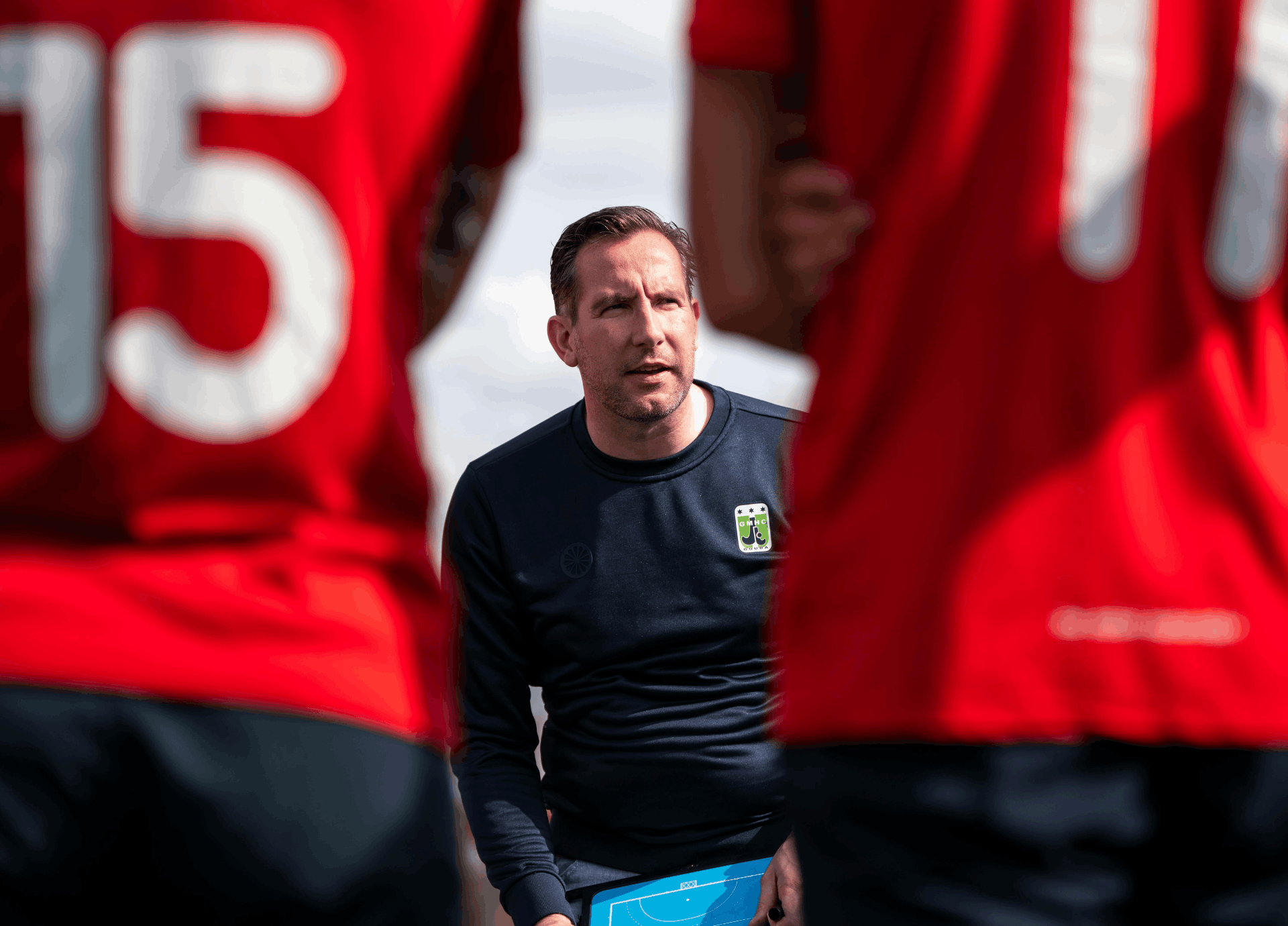 How Coaches Shape Confidence Without Saying a Word